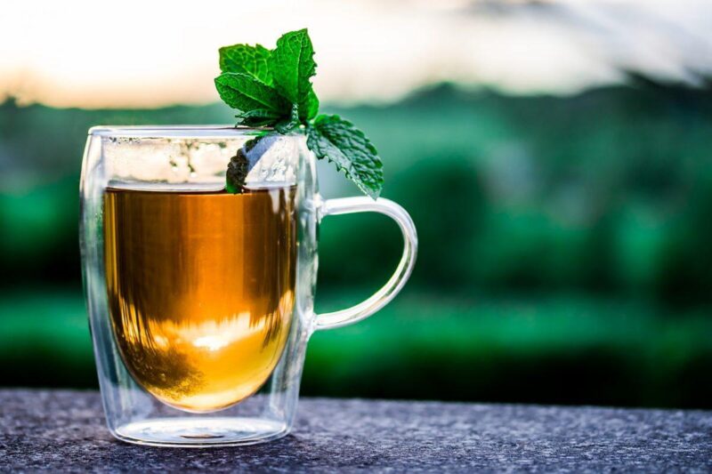 wellhealthorganic.com:5-herbal-teas-you-can-consume-to-get-relief-from-bloating-and-gas.