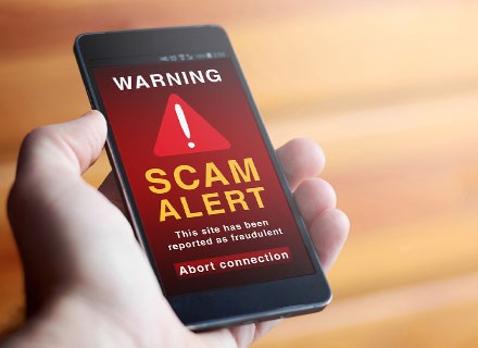 US6896901185421: Alert Scam Text Linked to tech4islands.com